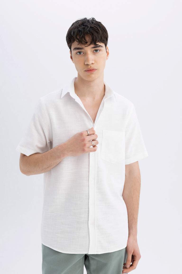 Regular Fit Textured Short Sleeve Shirt