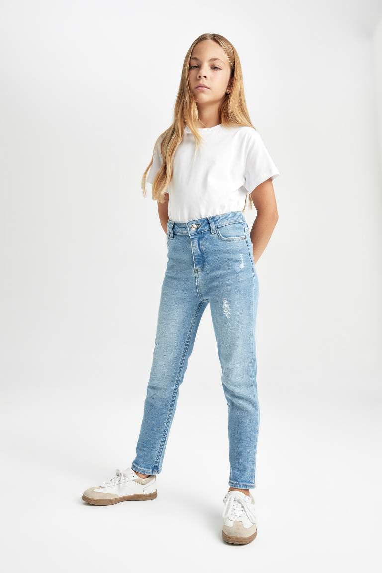 Girl Skinny Fit Ripped Detailed Pocketed Jeans