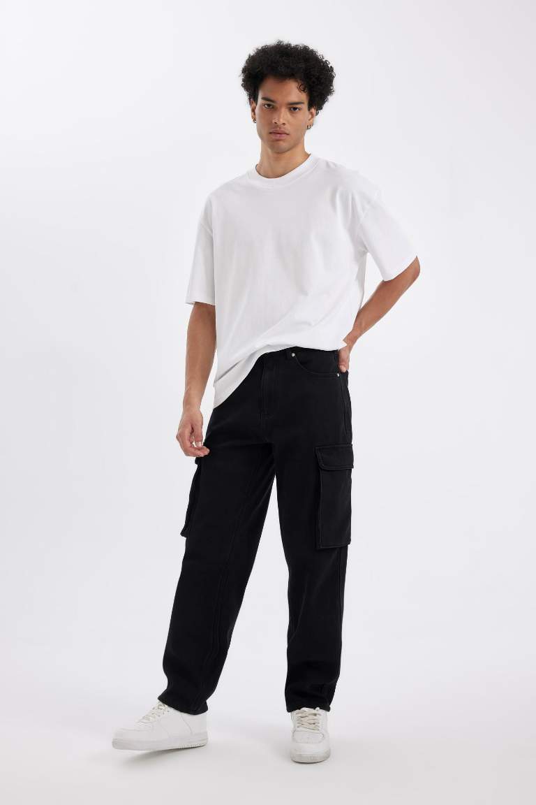 سروال جينز قصة مريحة واسع