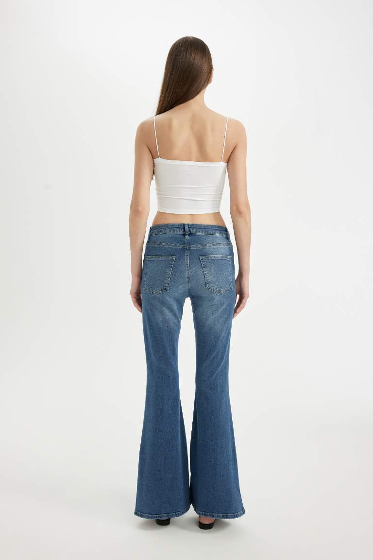 Mia Normal Waist Flared Long Jeans