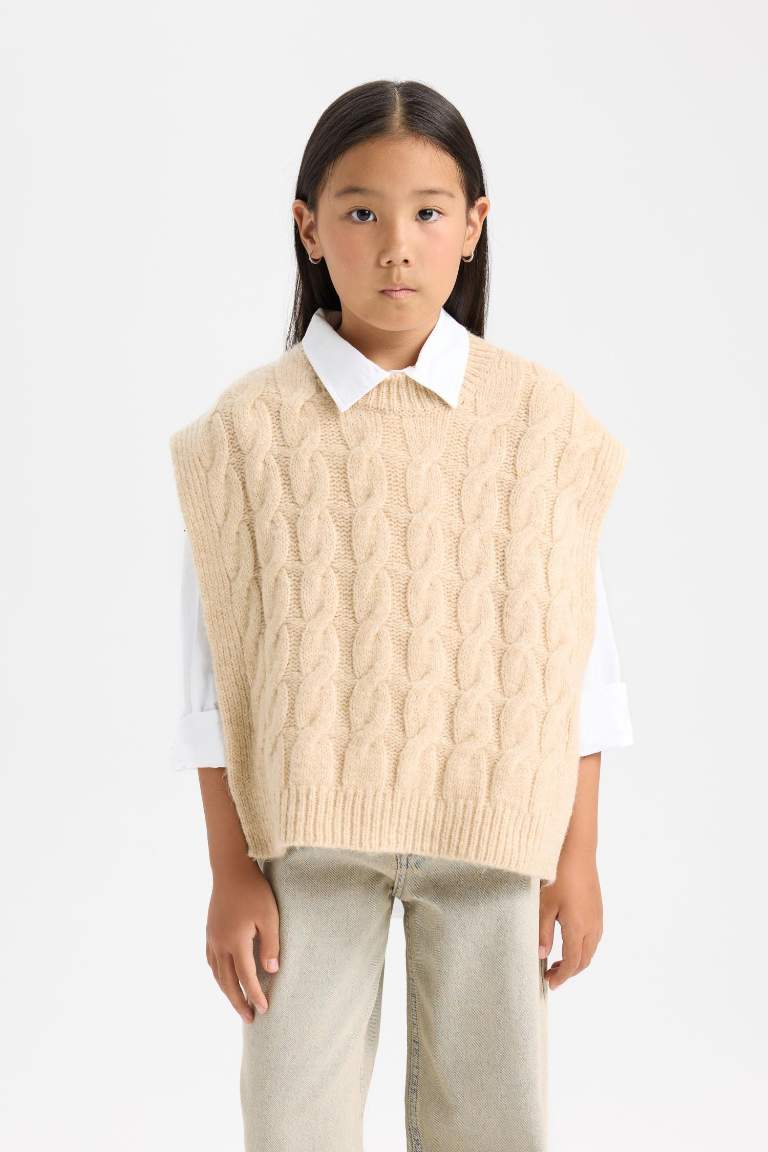 Girl Crew Neck Patterned Knit Vest