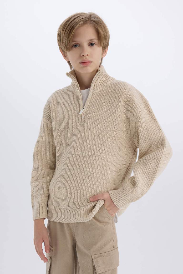 Boy Regular Fit Zip-Up Turtle Neck Pullover