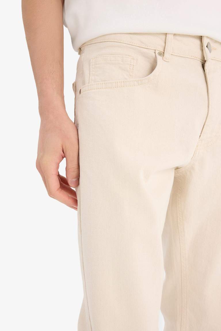 Slim Tapered Fit Skinny Leg Jeans