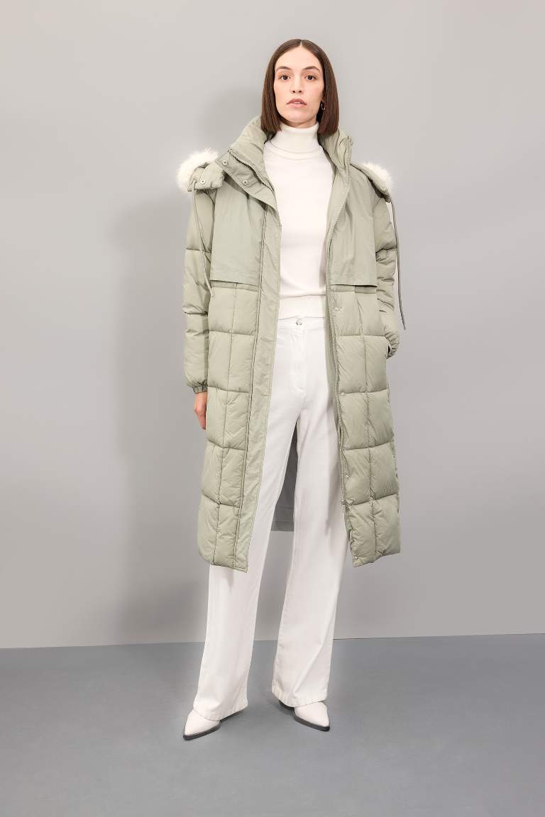 Regular Fit Kapüşonlu Parka