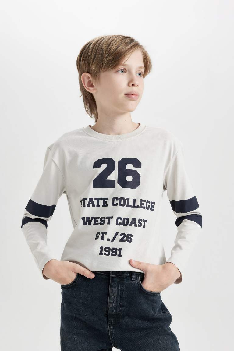 Boy Regular Fit Crew Neck Text Printed T-shirt