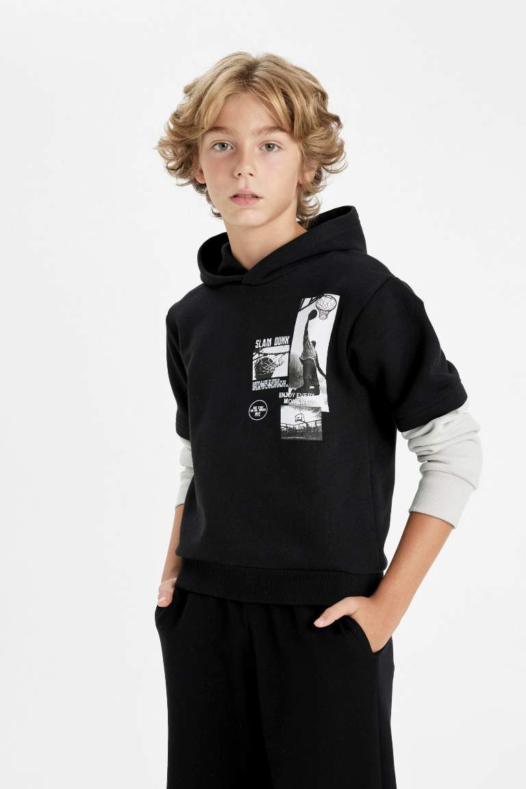 Boy Regular Fit Hooded Sweatshirt