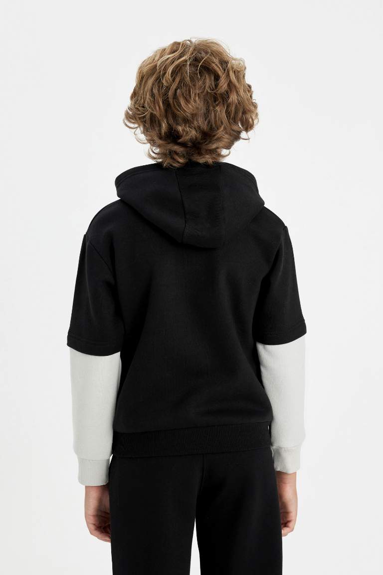 Boy Regular Fit Hooded Sweatshirt