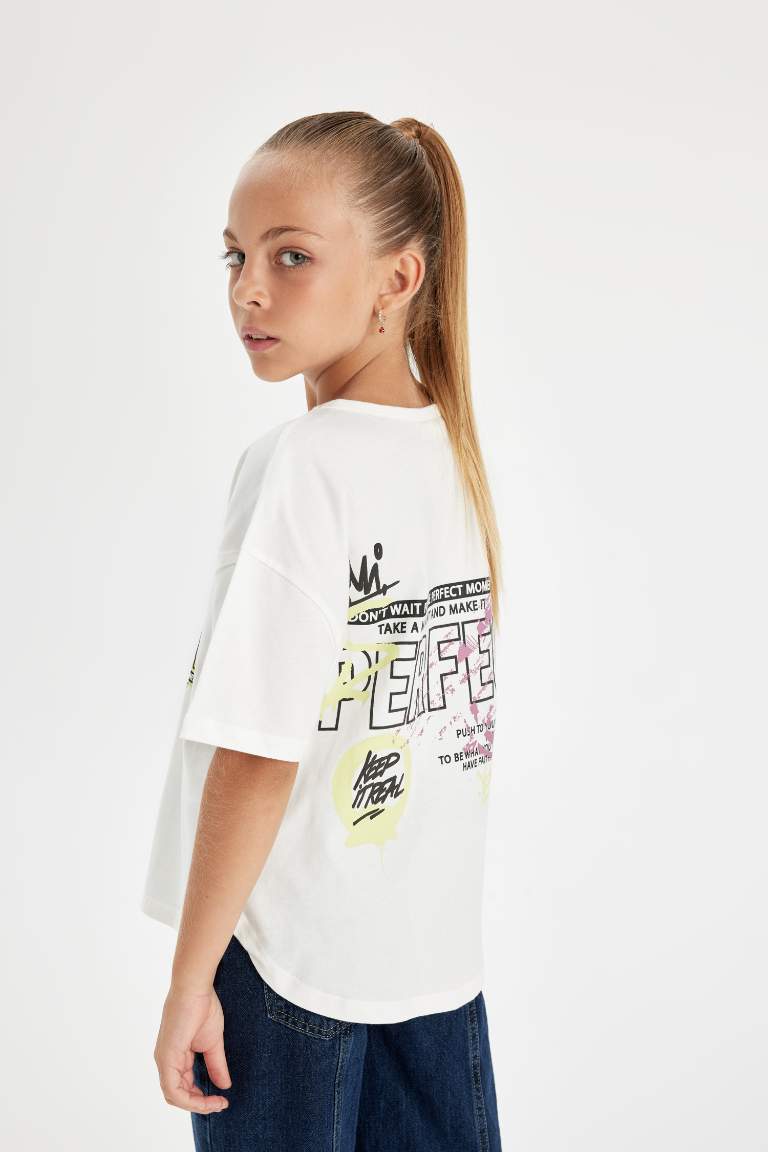 Girl Oversize Fit Crew Neck Back Printed T-Shirt