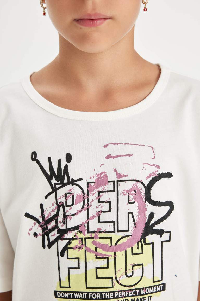 Girl Oversize Fit Crew Neck Back Printed T-Shirt