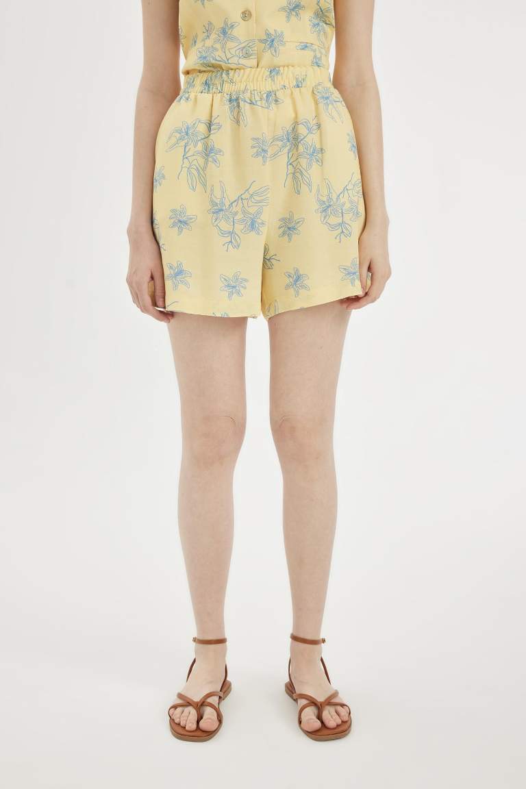 Regular Fit Linen Blended Flower Normal Waist Shorts