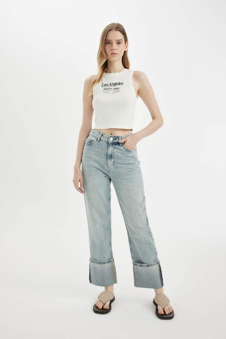 Straight Fit High Waist Fold Leg Ankle Length Washed Jeans