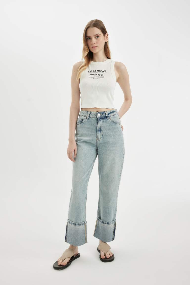 Straight Fit High Waist Fold Leg Ankle Length Washed Jeans