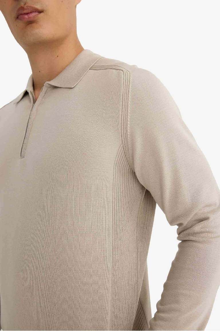 Standart Fit Normal Kesim Fermuarlı Polo Yaka Triko Kazak