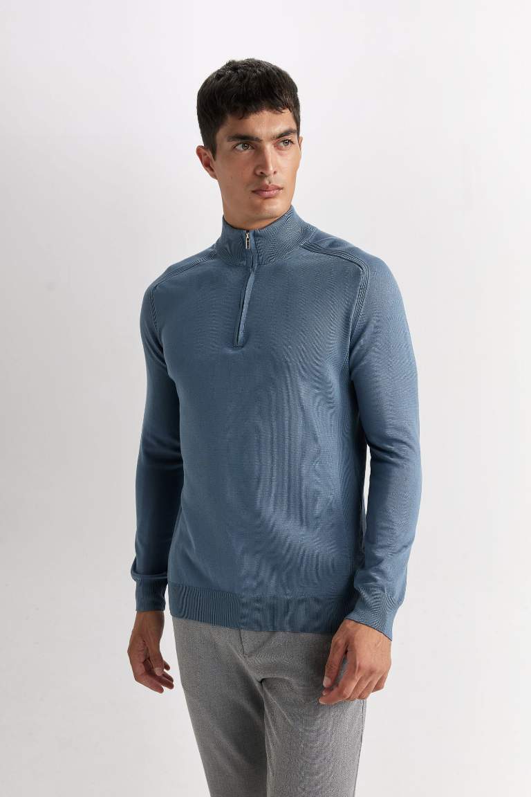 Standard Fit Half Neck Half Zipper Knitwear Pullover