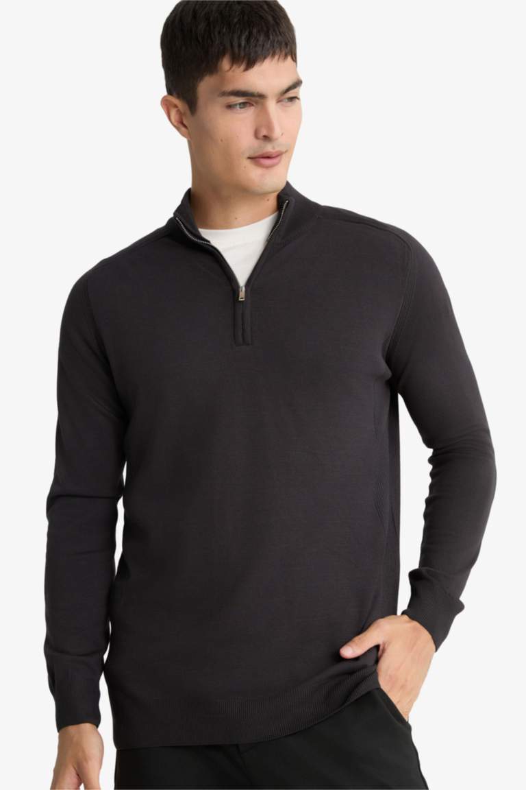 Standard Fit Knitwear Pullover