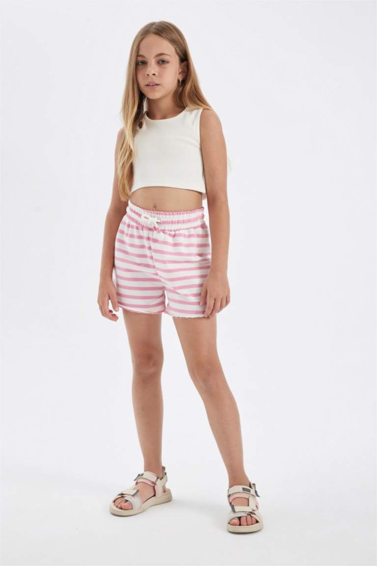شورت بناتي مخطط بينك خفيف