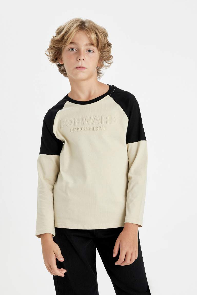 Boy Oversize Fit Crew Neck Long Sleeve T-Shirt