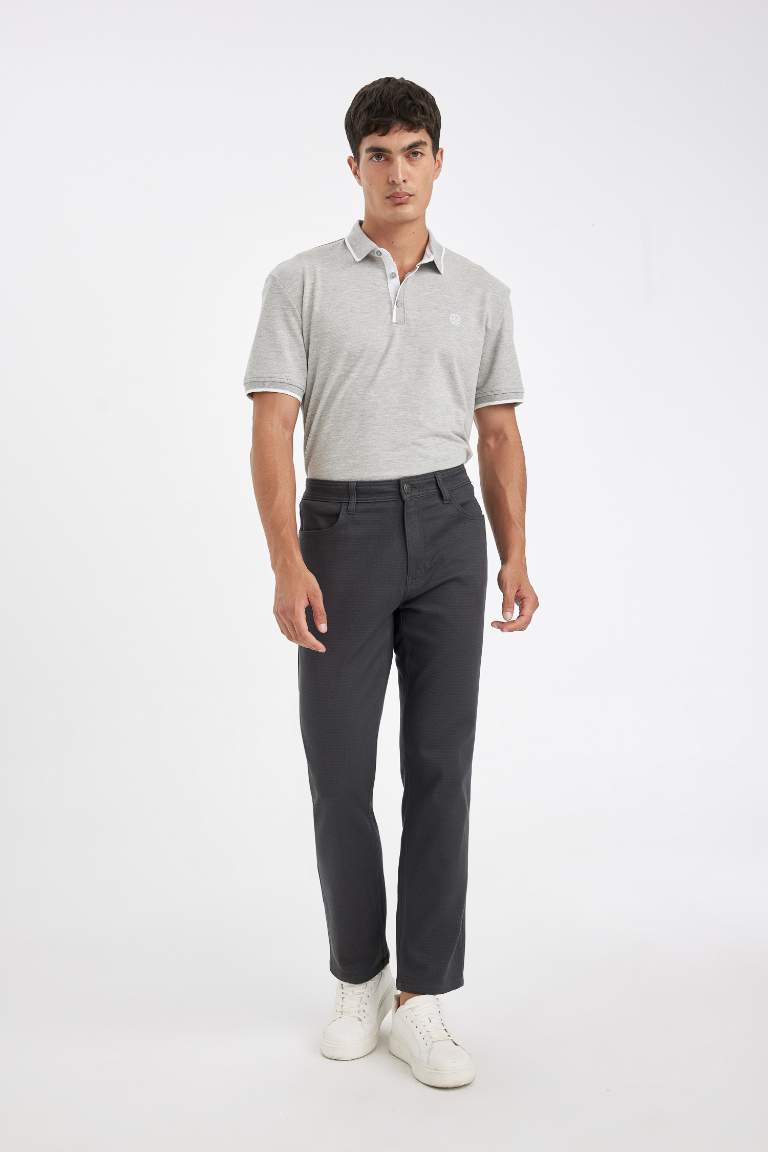 Straight Leg Pocketed Basic Trousers