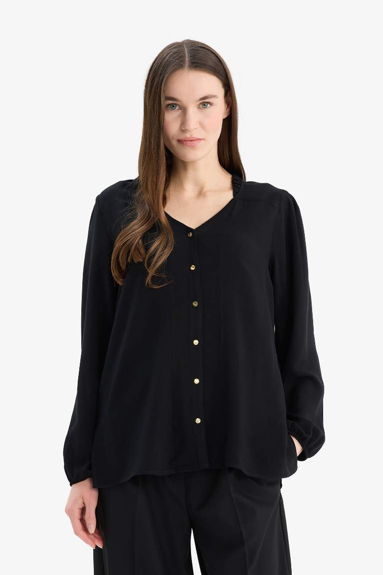 Regular Fit V-Neck Long Sleeve Shirt