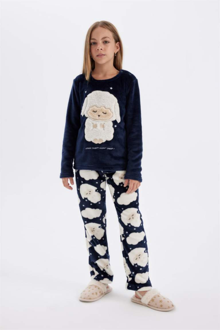 Girl Regular Fit Long Sleeve Plush 2 Piece Pajama Set