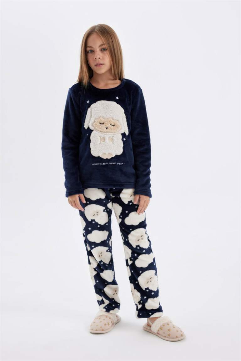 Girl Regular Fit Long Sleeve Plush 2 Piece Pajama Set