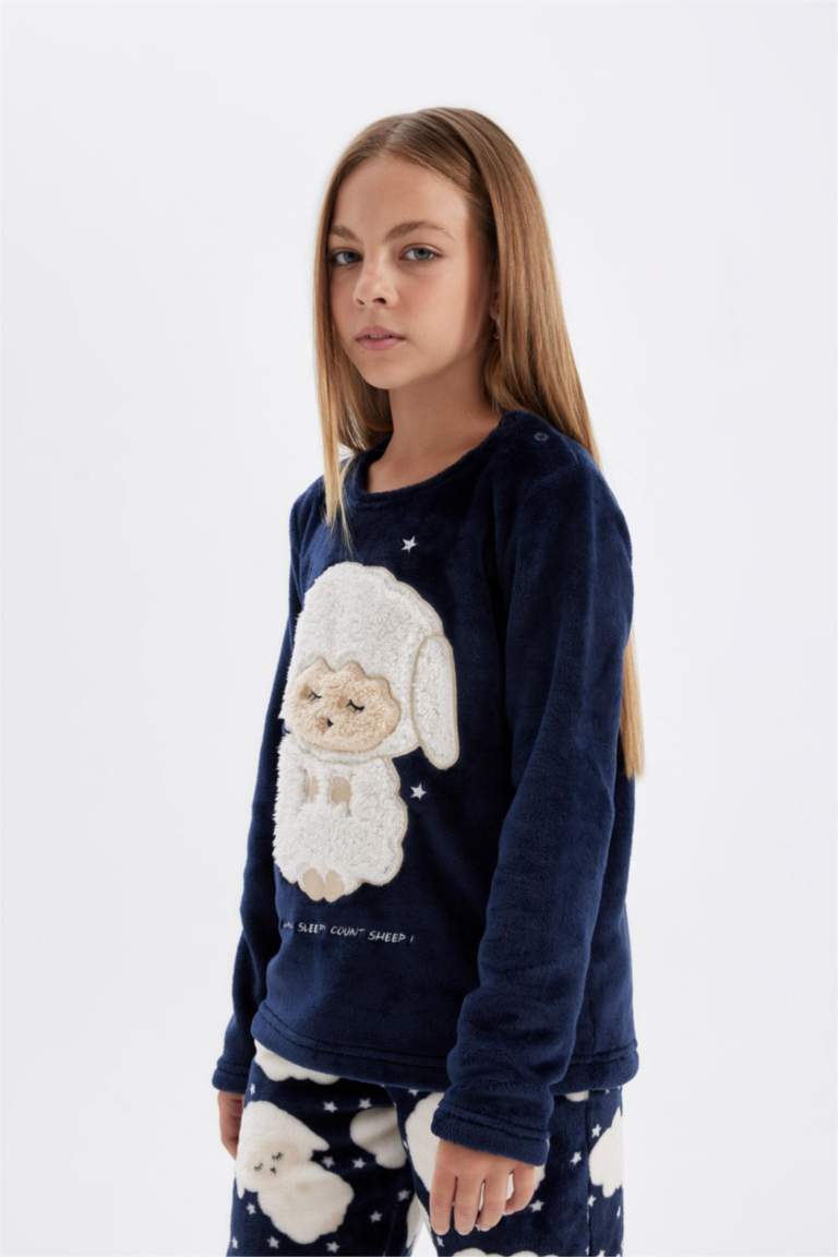 Girl Regular Fit Long Sleeve Plush 2 Piece Pajama Set