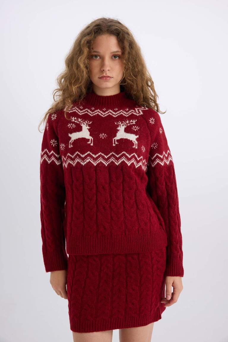 Christmas Themed Crew Neck Pullover