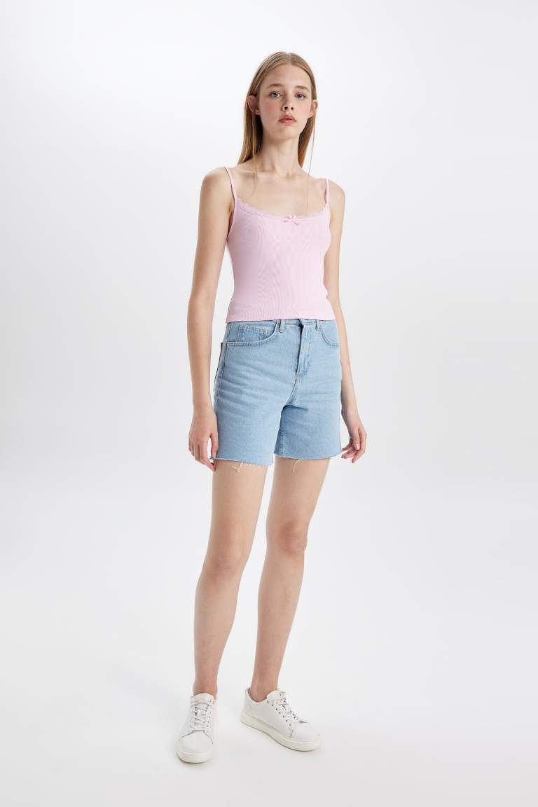 Fitted V-Neck Ribbed Camisole Crop Top