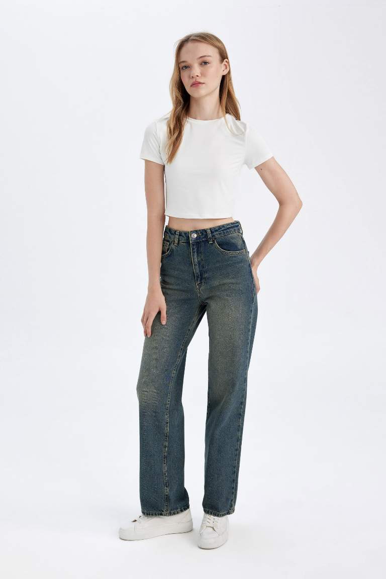 90's Wide Leg Fit High Waist Washed Jeans