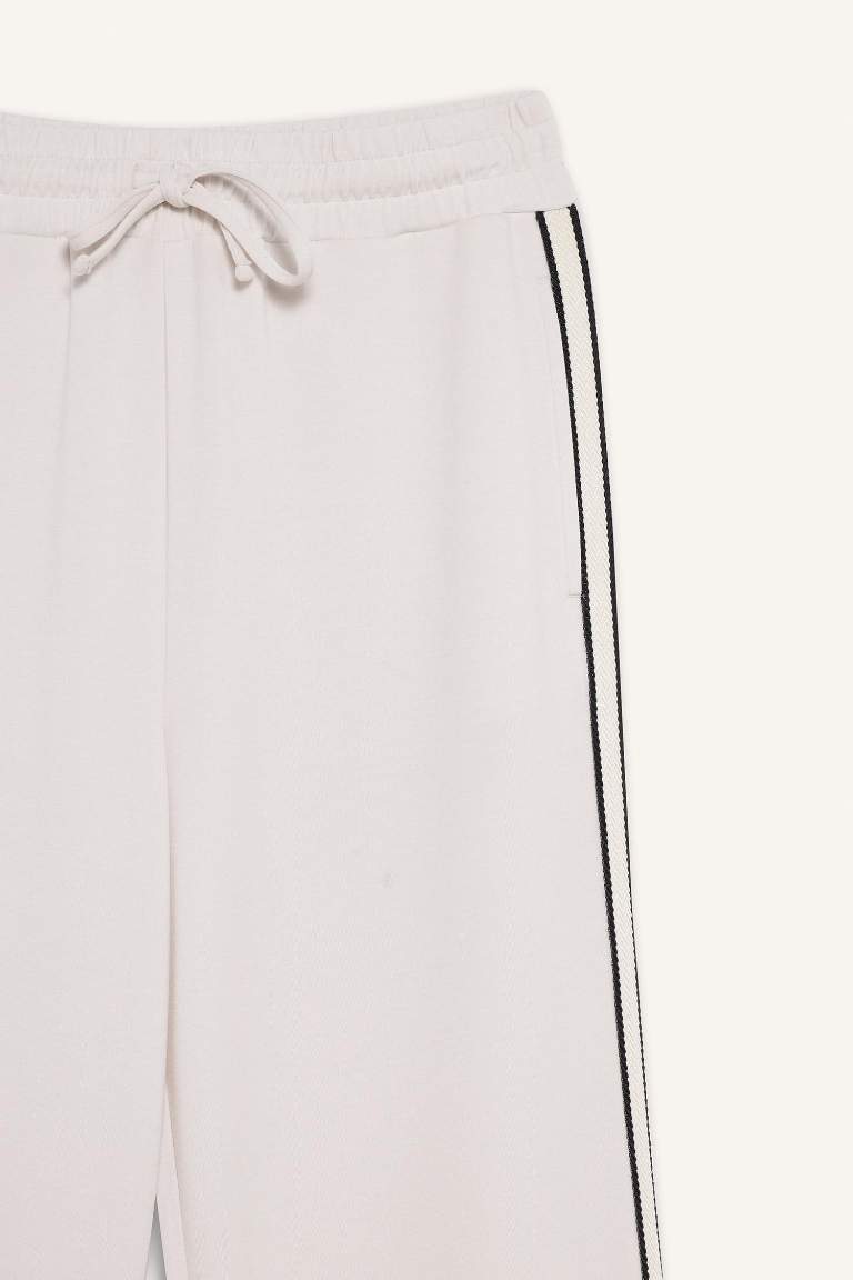 DeFactoFit Wide Leg Geniş Paça Uzun Boy Skuba Dalgıç Kumaş Sporcu Pantolon