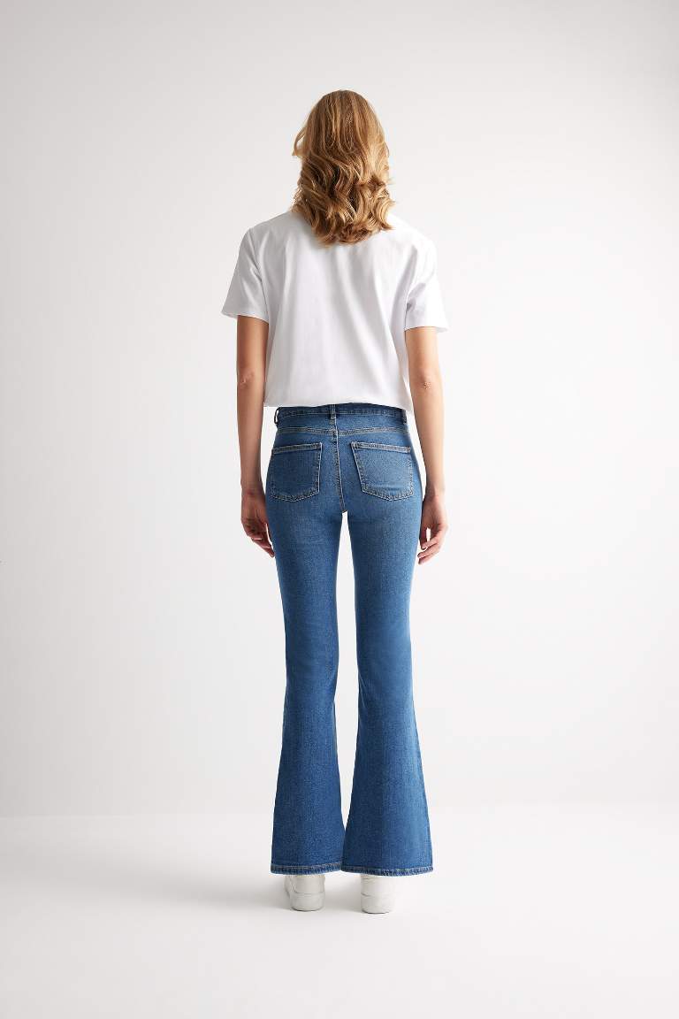 Mia Normal Waist Long Jeans