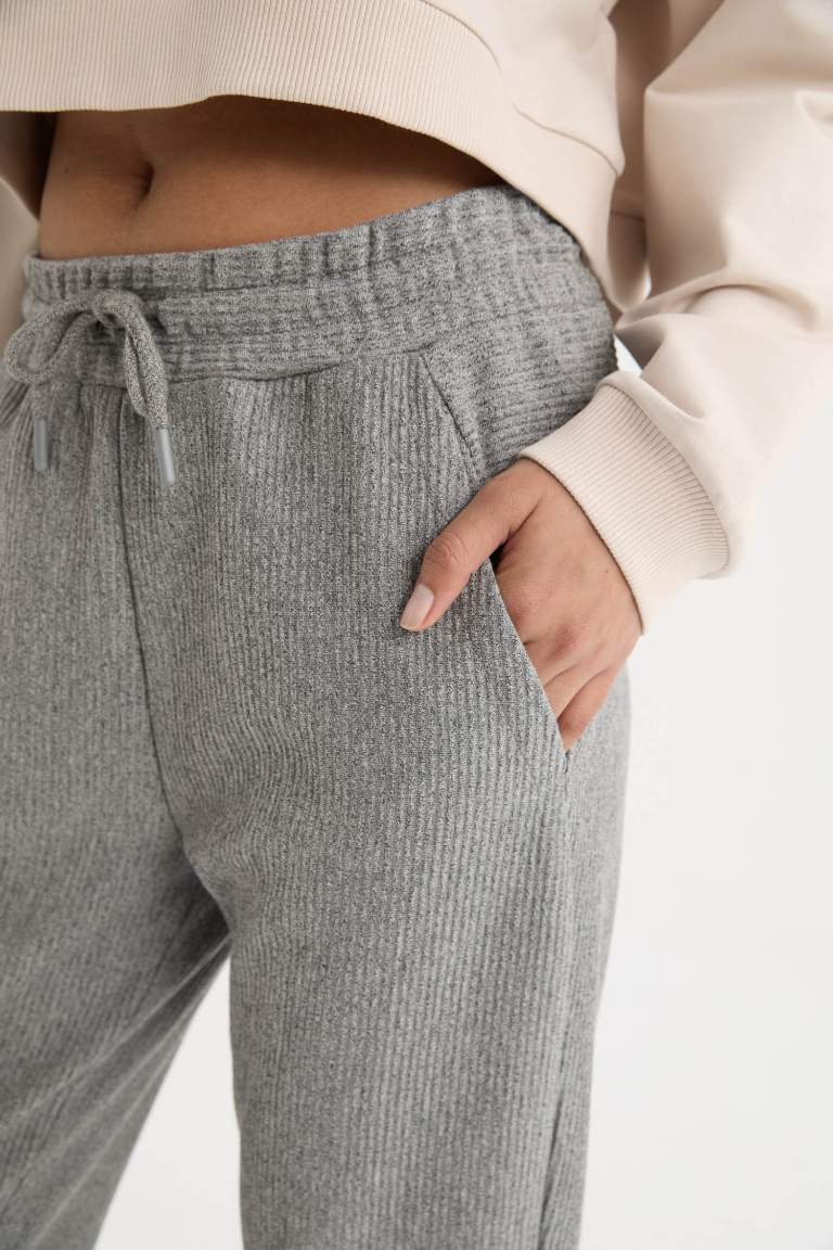 DeFactoFit Standard Fit Jogger Sweatpants