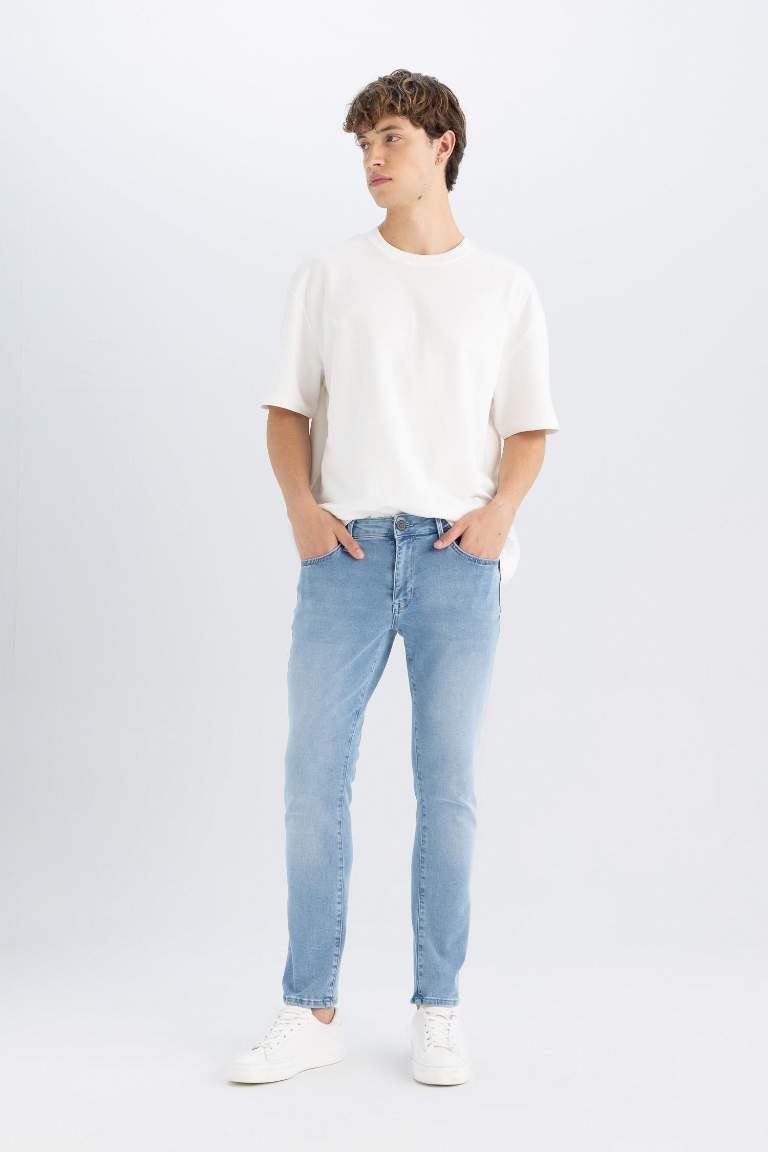 Pedro Slim Fit Normal Waist Skinny Leg Jeans