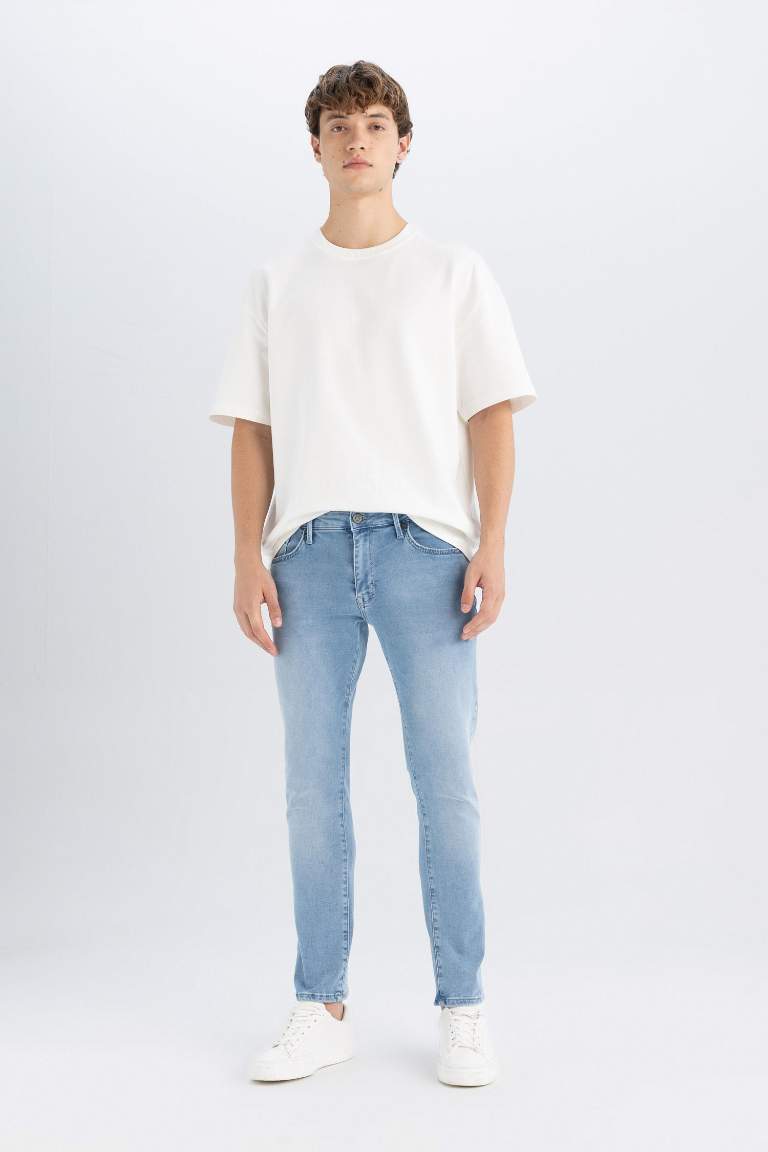 Pedro Slim Fit Normal Waist Skinny Leg Jeans