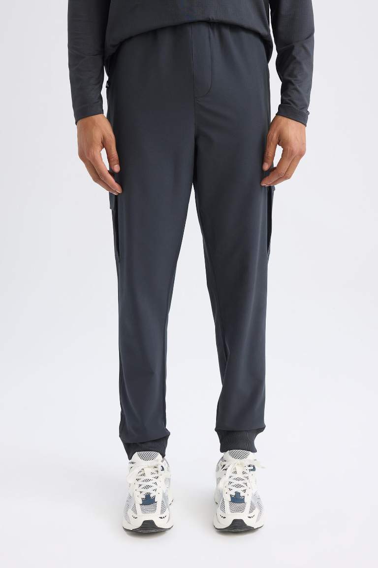 DeFactoFit Standard Fit Elastic Waist Pocketed Basic Jogger Sweatpants