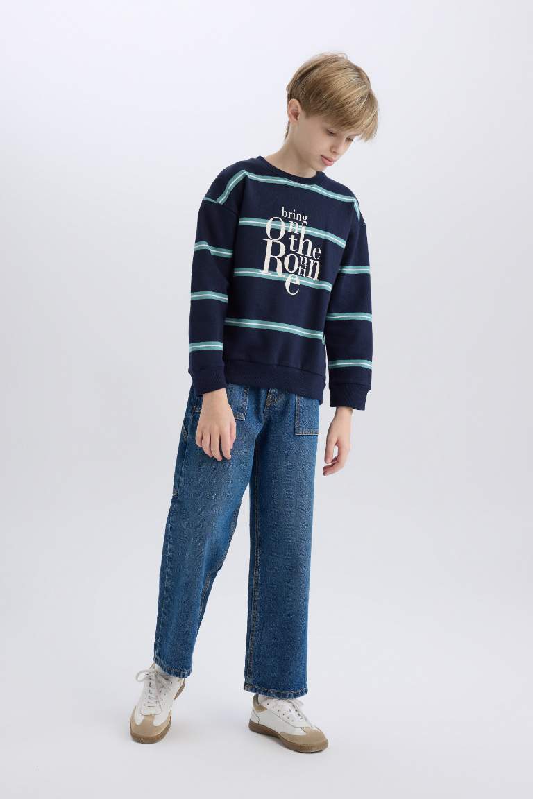 Boy Oversize Fit Crew Neck Printed Sweatshirt