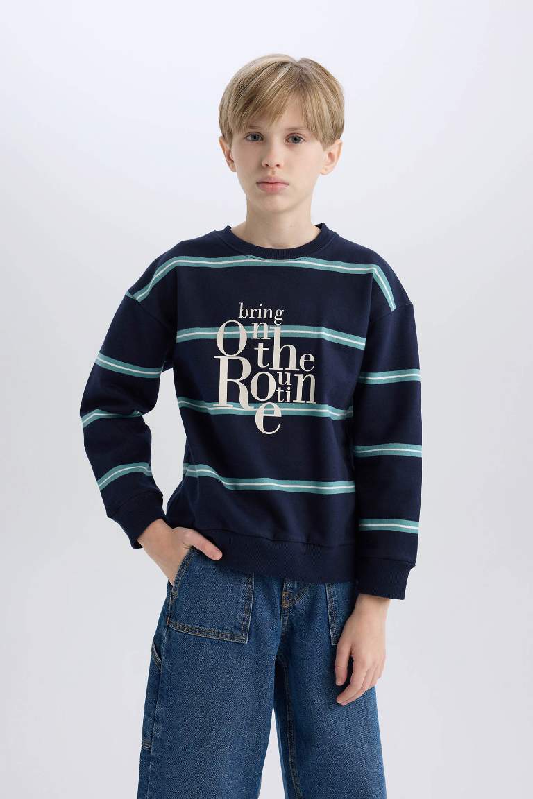 Boy Oversize Fit Crew Neck Printed Sweatshirt