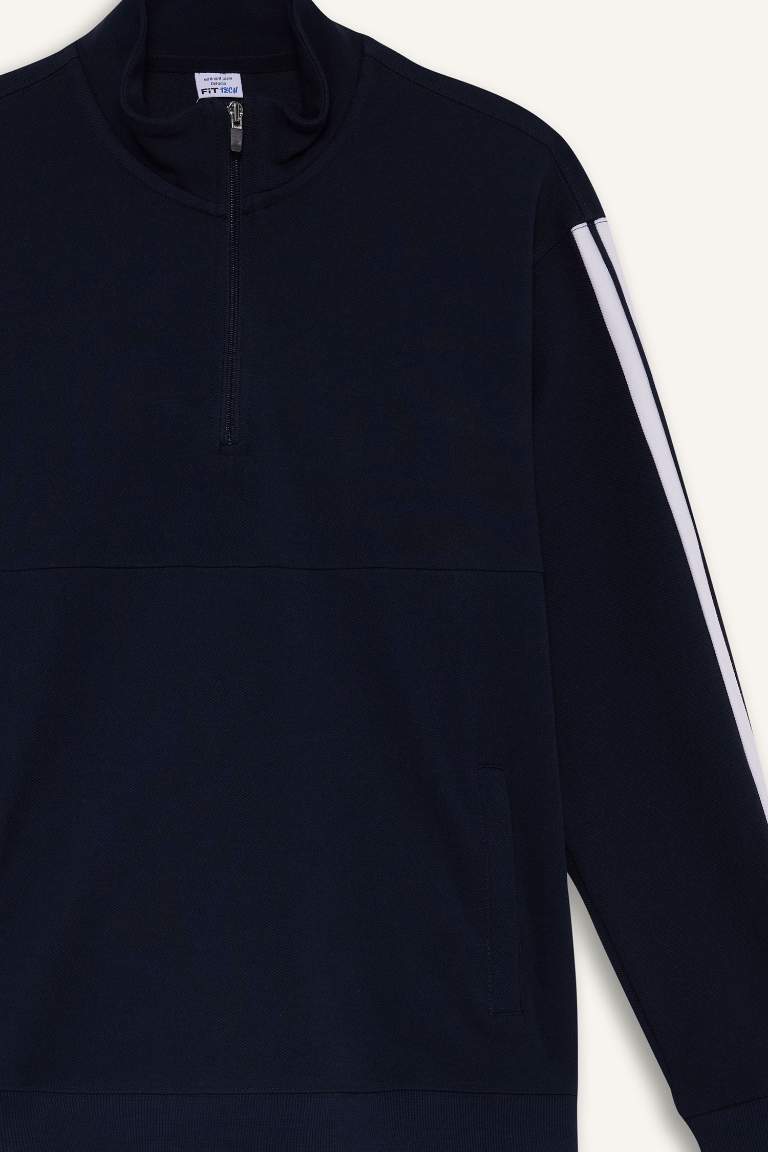 DeFactoFit Standart Fit Dik Yaka Sporcu Sweatshirt