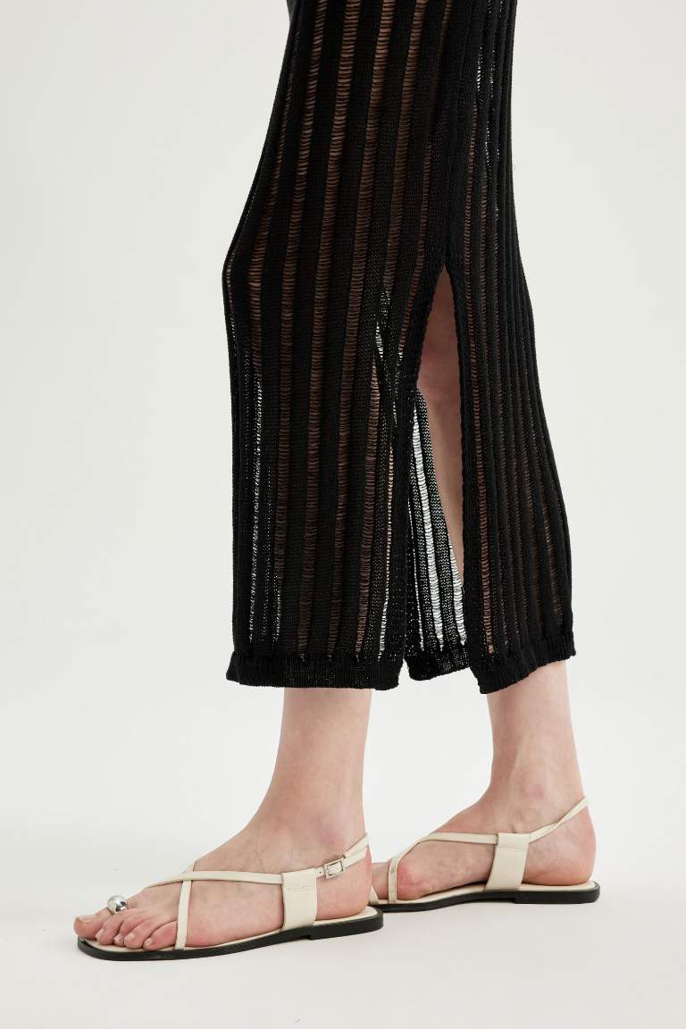 Regular Fit Slit Detailed Midi Skirt