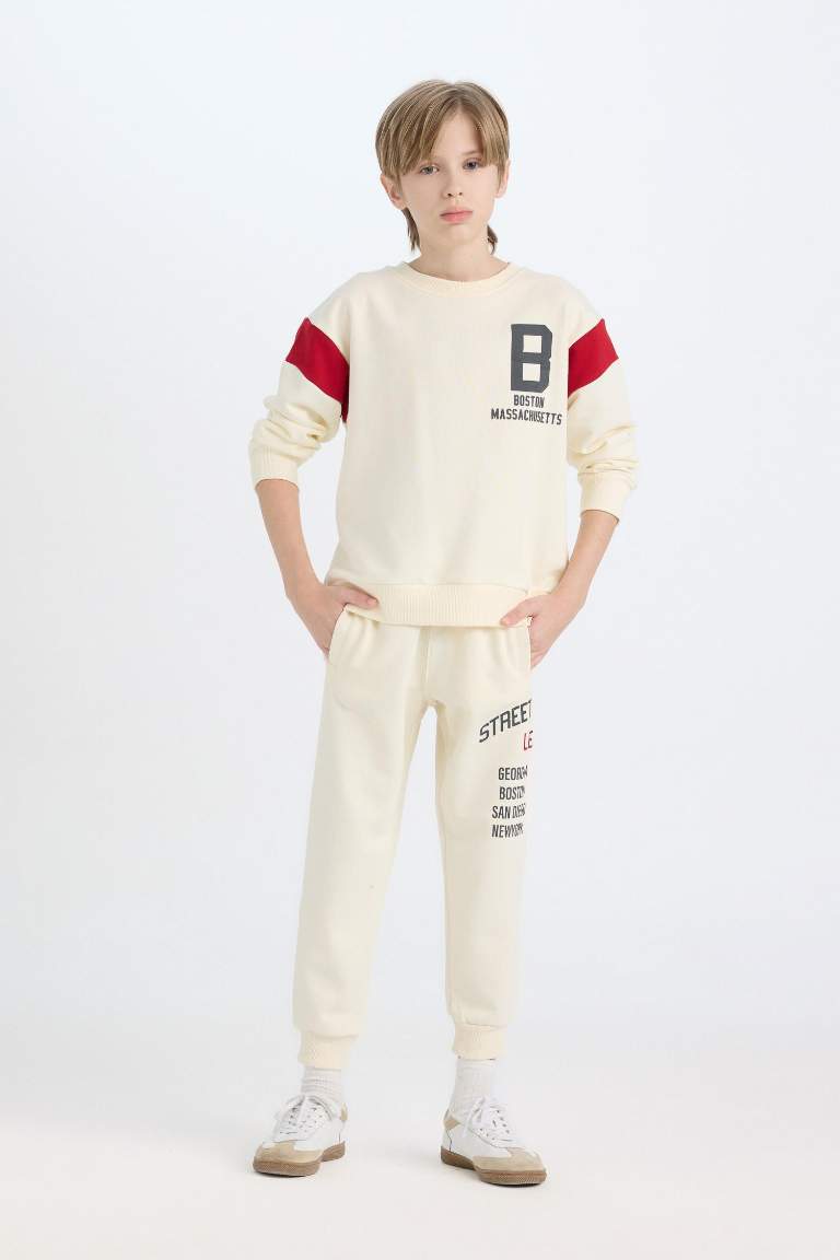 Pantalon à coupe régulière