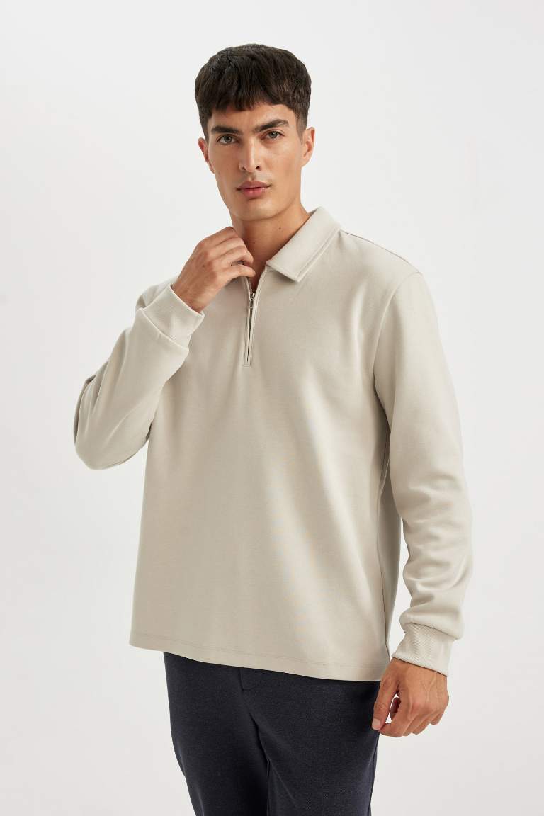 Sweatshirt Basique à Col Polo zippé Coupe Régulière