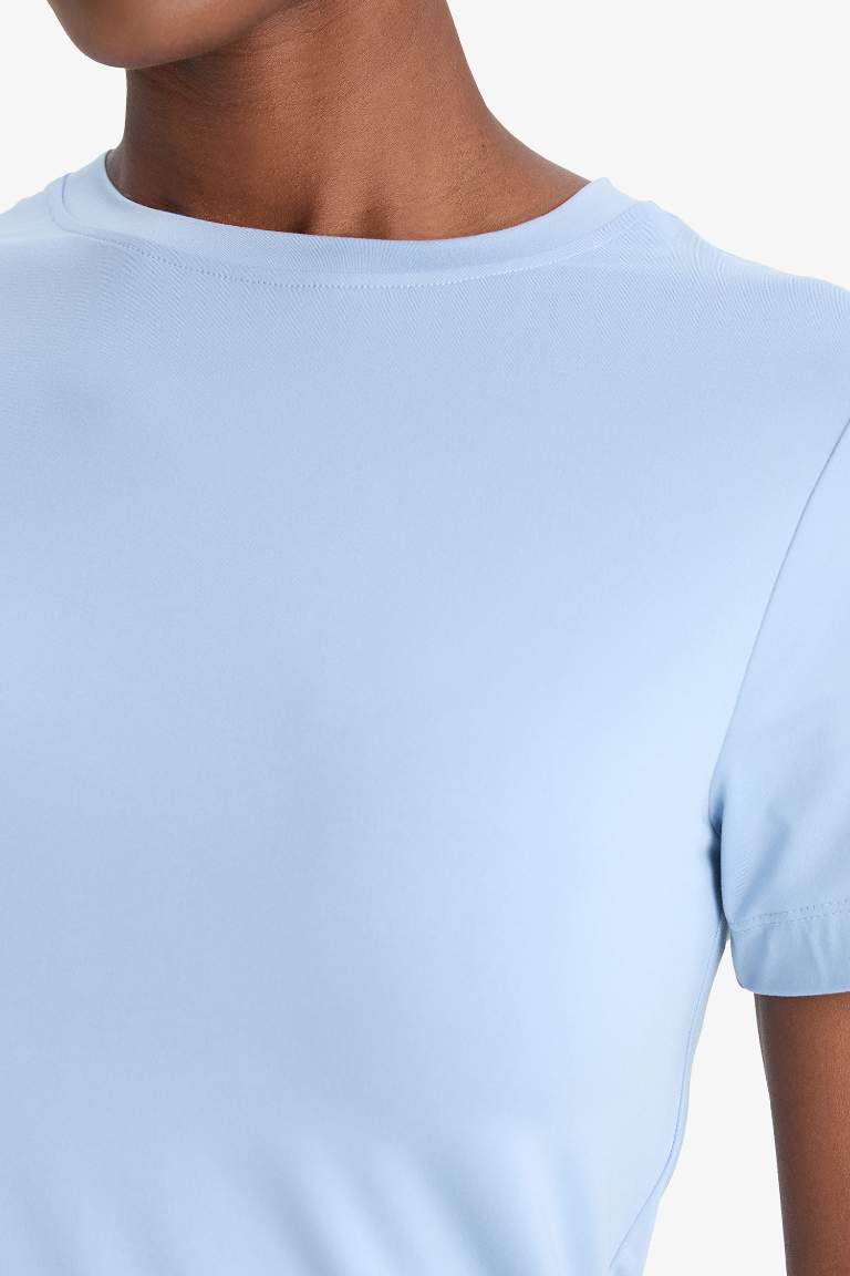 DeFactoFit Standart Fit Bisiklet Yaka Sporcu Basic Düz Kısa Kollu Tişört