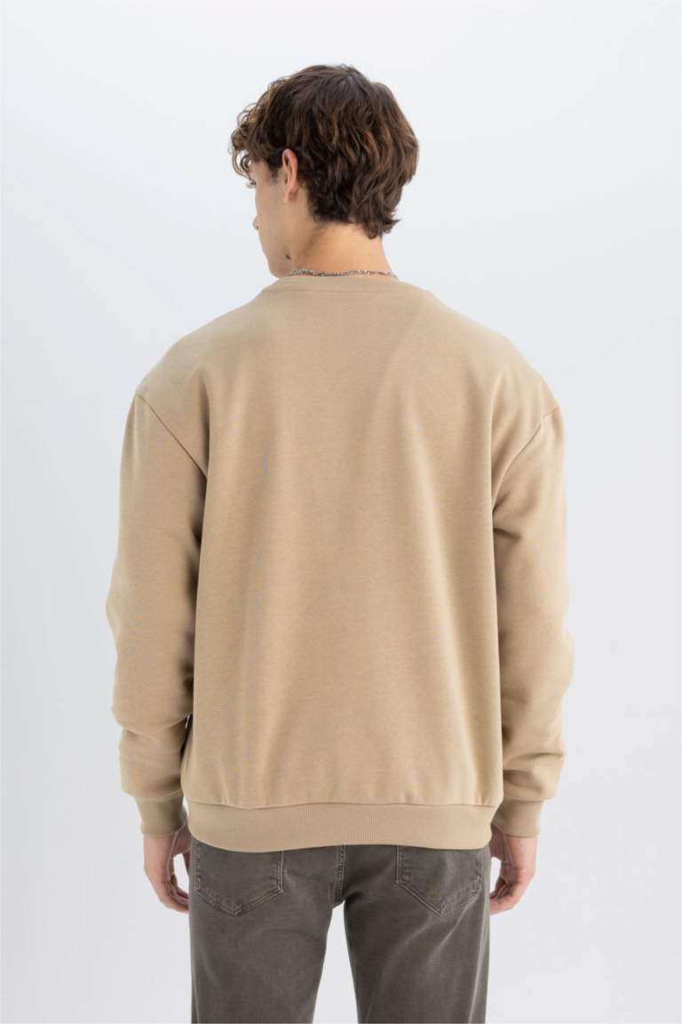 Boxy Fit Bisiklet Yaka Baskılı Sweatshirt