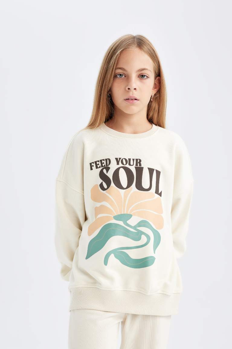 Girl Oversize Fit Crew Neck Slogan Printed Sweatshirt