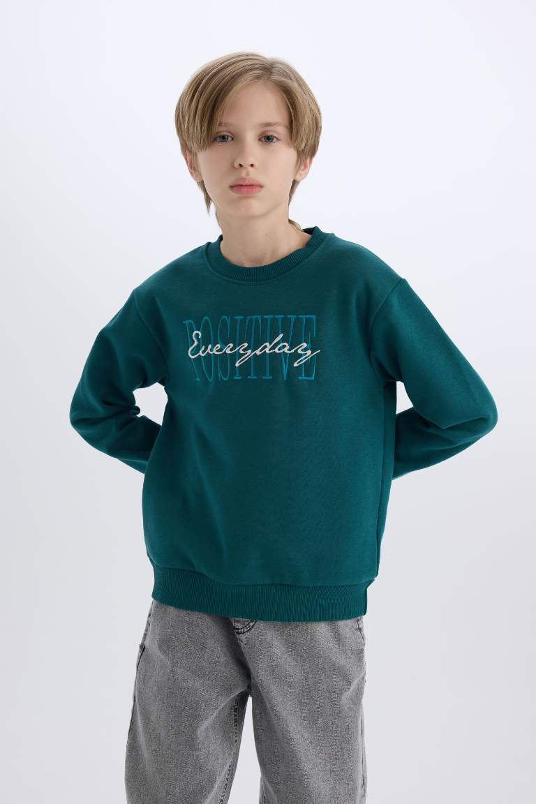 Boy Crew Neck Printed Sweatshirt