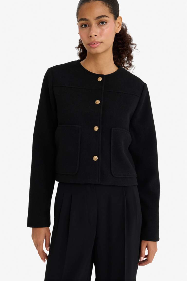 سترة بليزر كروب فيت بياخة مستديرة