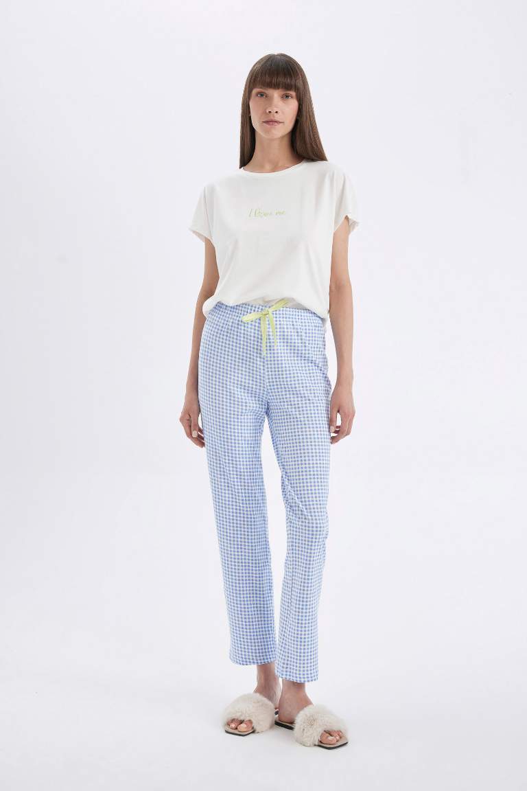 Fall in Love Pijama Takımı Regular Fit Bisiklet Yaka Baskılı Kısa Kollu Üst Desenli Beli Lastikli Alt