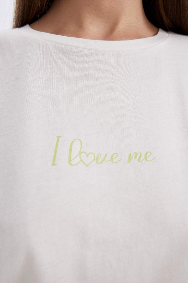 Fall in Love Pijama Takımı Regular Fit Bisiklet Yaka Baskılı Kısa Kollu Üst Desenli Beli Lastikli Alt