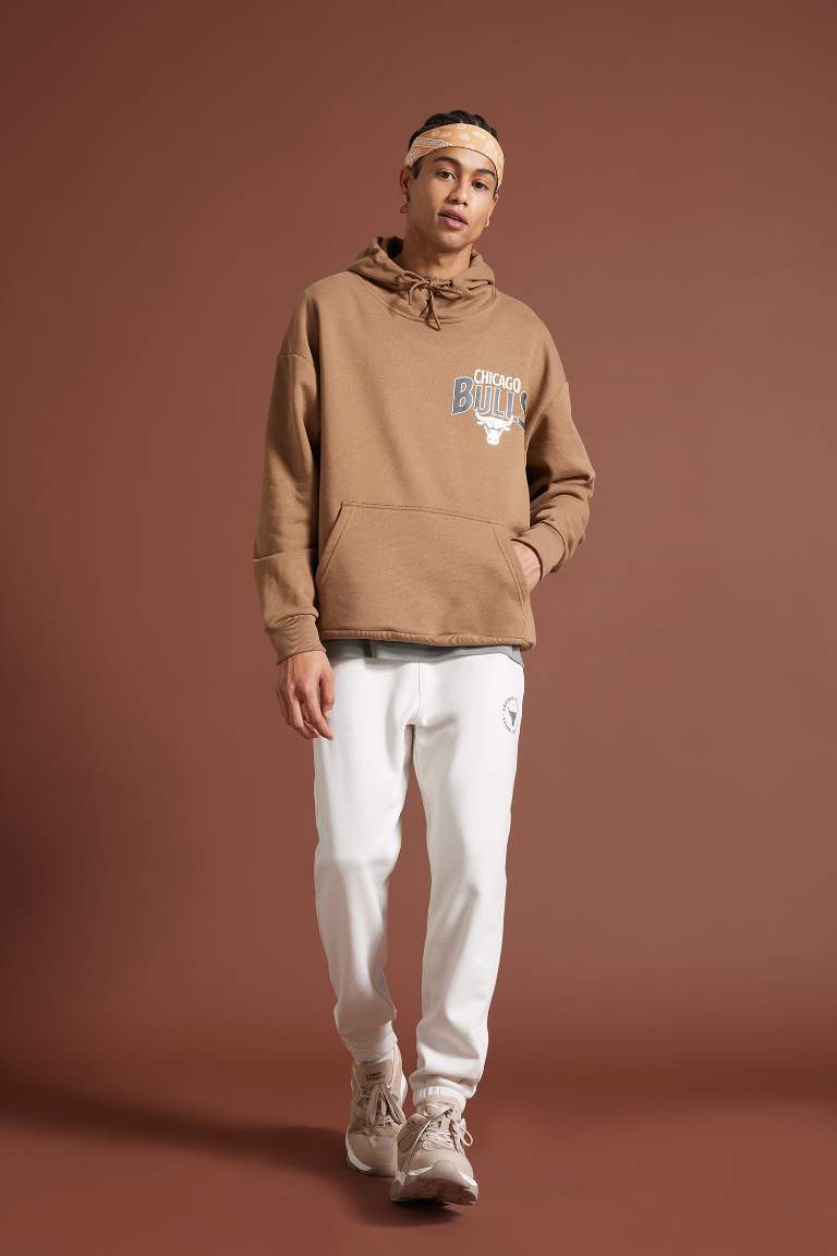DeFactoFit NBA Chicago Bulls Oversize Geniş Kalıp Kapüşonlu Sırt Baskılı Kalın Sweatshirt