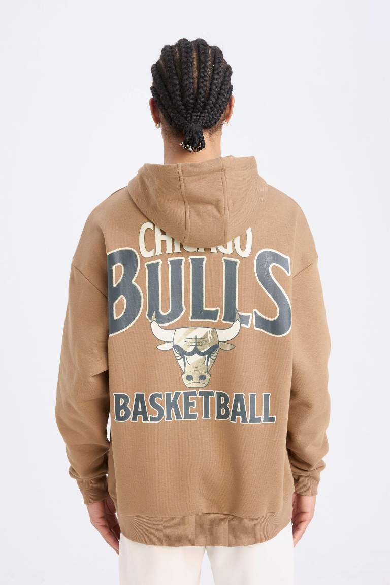 DeFactoFit NBA Chicago Bulls Oversize Geniş Kalıp Kapüşonlu Sırt Baskılı Kalın Sweatshirt